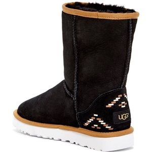 UGG Australia classic boot weave rustic size 6 new